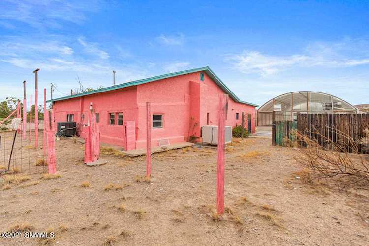 13982 N Valley Dr Las Cruces, NM 88007