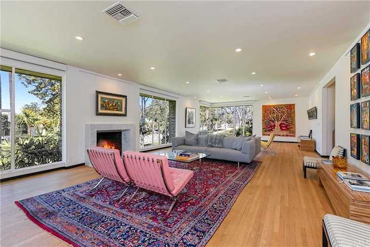 660 S Orange Grove Blvd #B Pasadena, CA 91105
