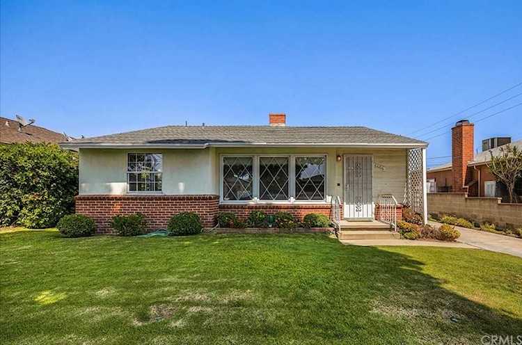 6606 Cleon Ave North Hollywood, CA 91606