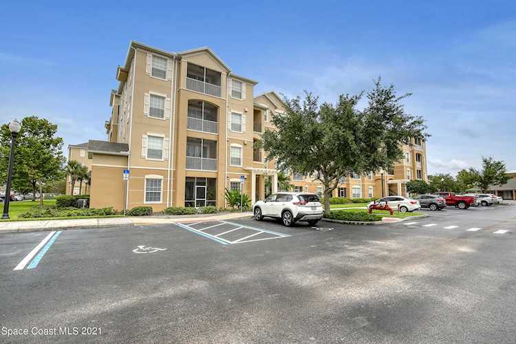 1576 Peregrine Circle #105 Rockledge, FL 32955