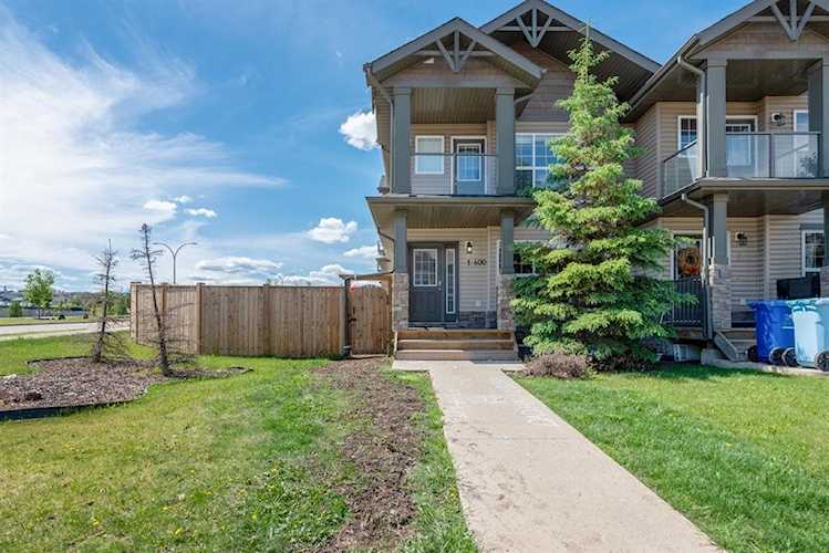 400 Sparrow Hawk Dr #1 Fort Mcmurray, AB T9K 0P1