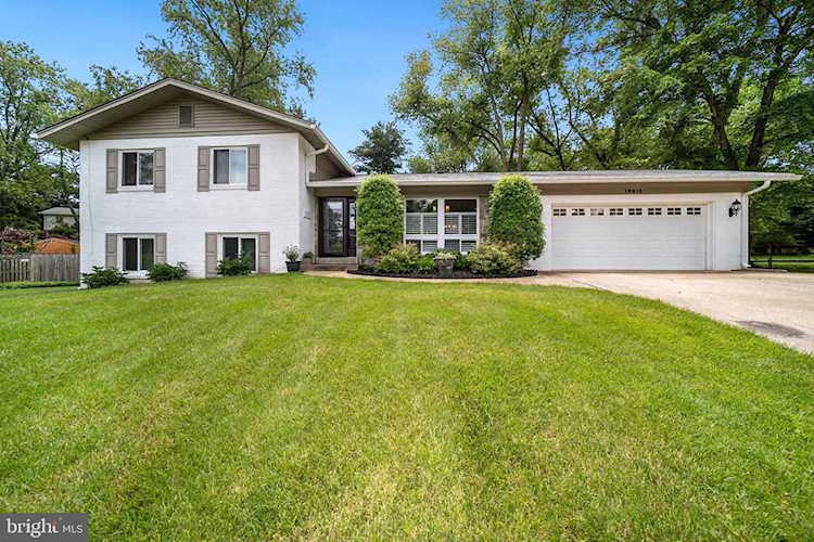 16815 Bethayres Rd Rockville, MD 20855 | MLS ® MDMC2000972 Photo 1