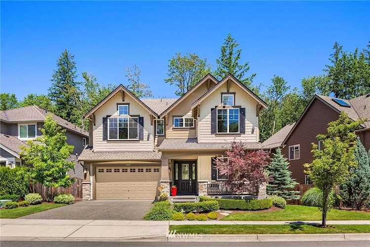 26672 SE 9th Way Sammamish, WA 98075