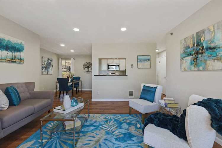 680 Dartmore Lane Hayward, CA 94544