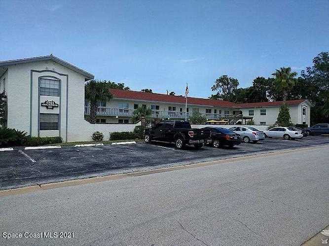 300 Monroe Avenue #22 Cape Canaveral, FL 32920