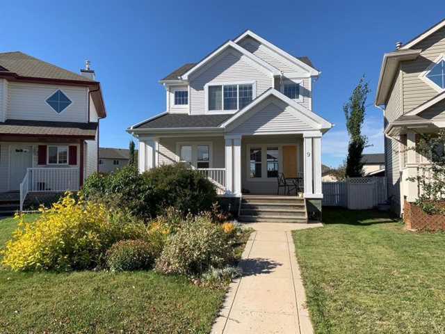 9 Lodge Place Sylvan Lake, AB T4S 2N3
