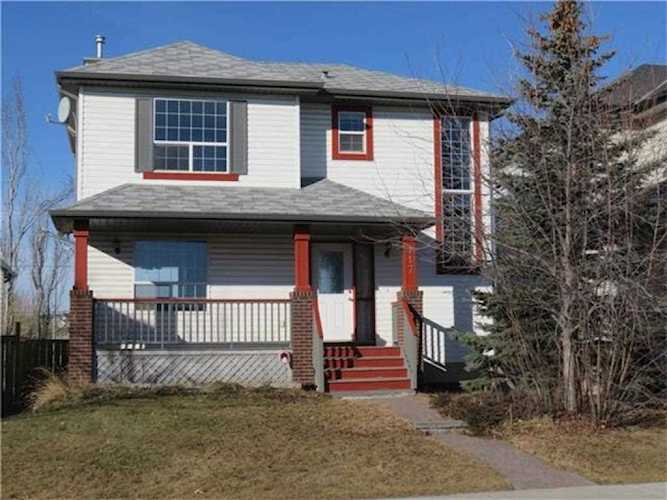 117 Somerside Close SW Calgary, AB T2Y 4B5