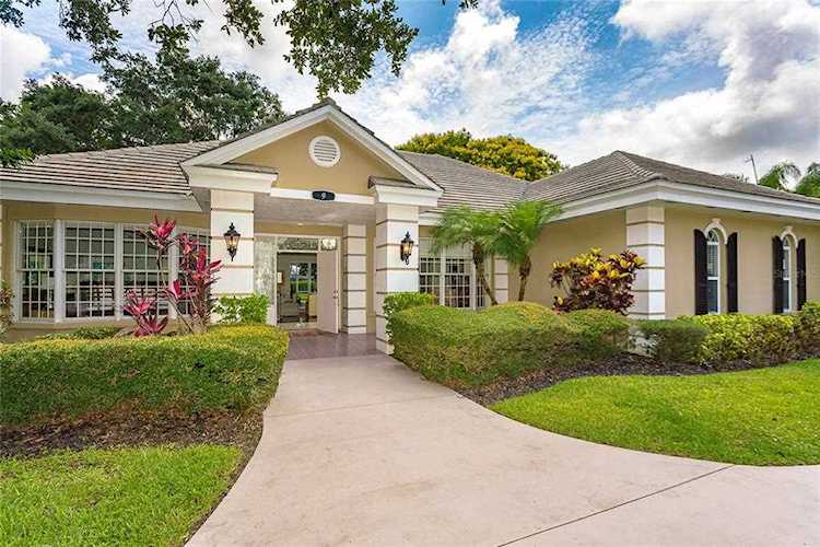 9 Dominica Dr Englewood, FL 34223