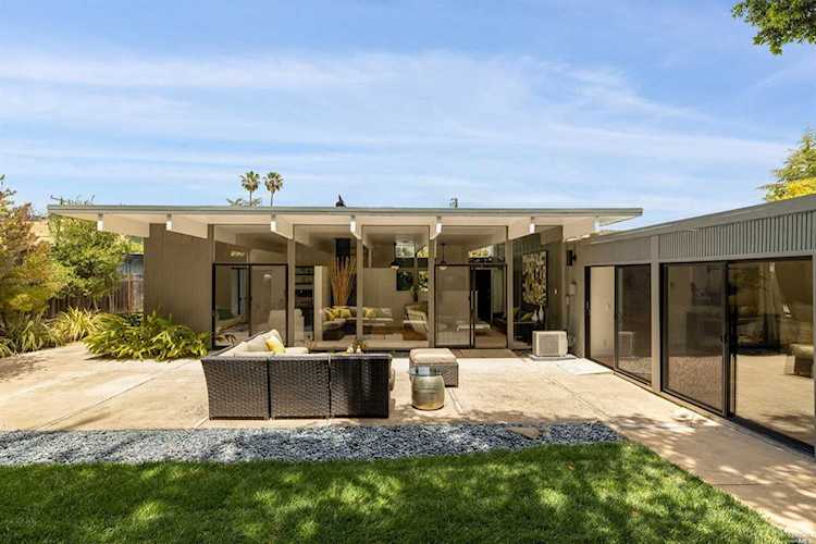 777 Montecillo Road San Rafael, CA 94903