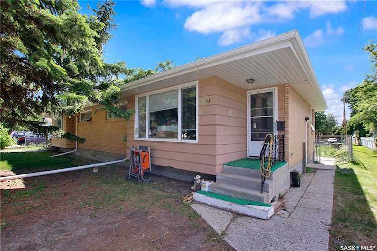 2 Kerr Place Regina, SK S4N 2V2
