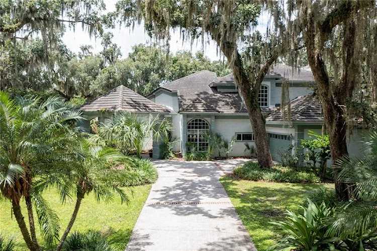 1451 Hidden Harbor Ln Kissimmee, FL 34746