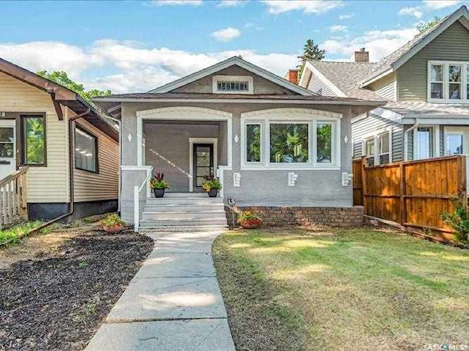 1110 College Ave Regina, SK S4P 1A8
