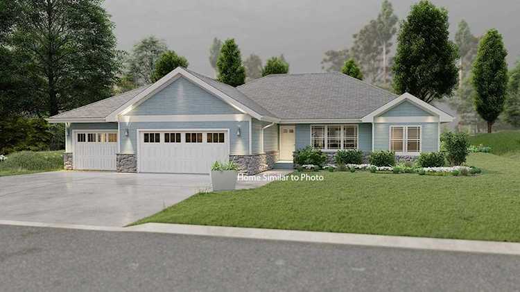 750 Covered Wagon Trl Pulaski, WI 54162