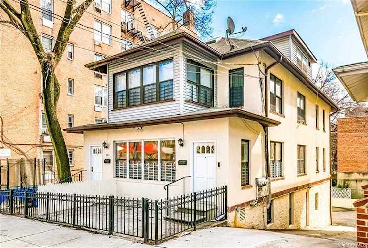 204 W 260th Street Bronx, NY 10471