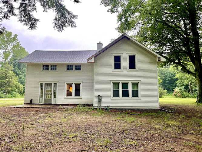 6421 134th Ave Saugatuck, MI 49453
