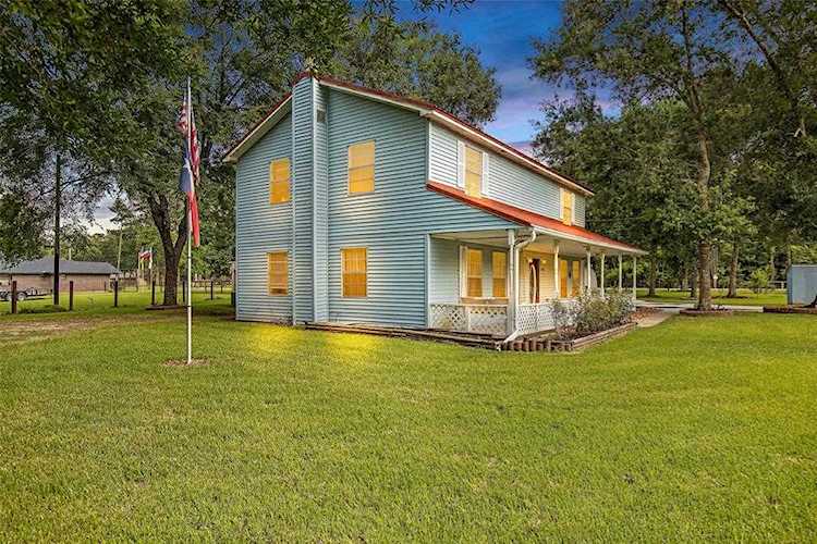 25702 Parkway Dr Huffman, TX 77336