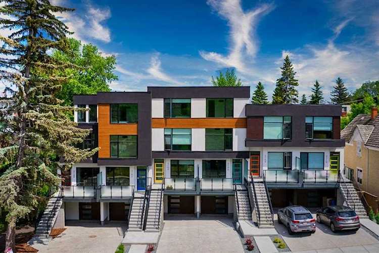 2100 17A St SW Calgary, AB T2T 4R8