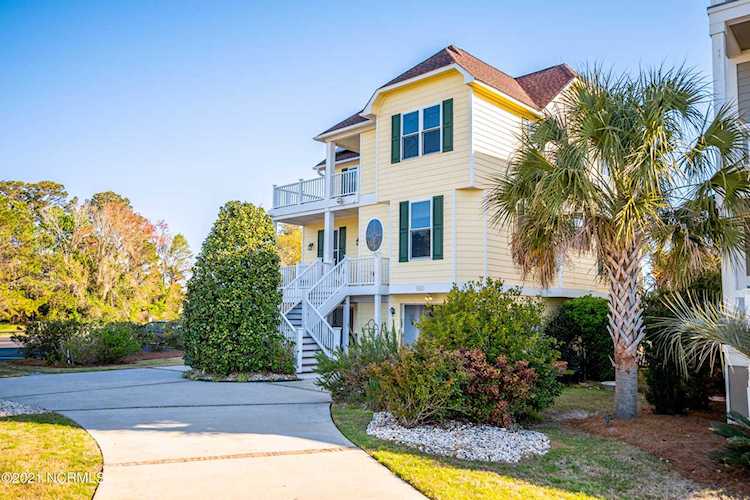 4457 Midshipman Court Southport, NC 28461