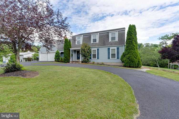 4050 Baptist Rd Taneytown, MD 21787