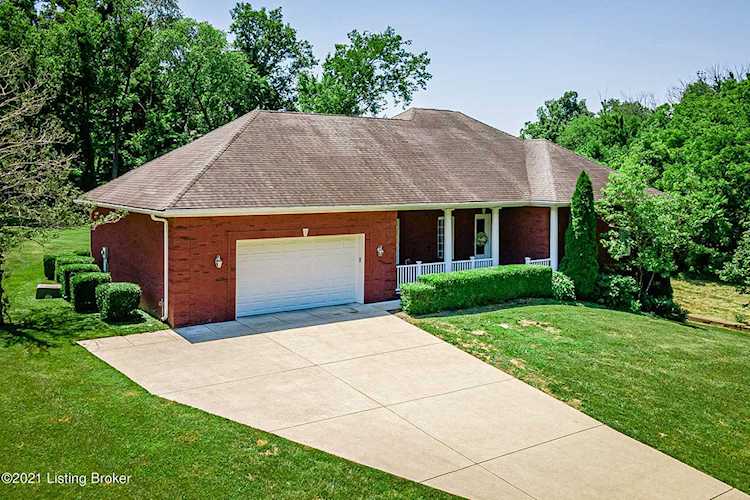 1098 N Pope Lick Rd Louisville, KY 40299