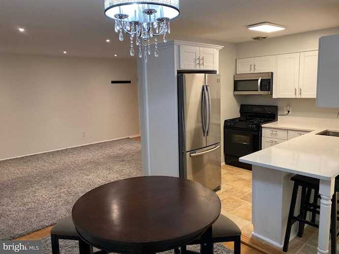 1509 George Mason Dr S #21 Arlington, VA 22204