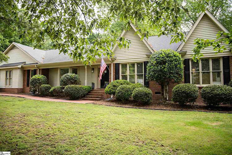 113 Wrenfield Ct Piedmont, SC 29673