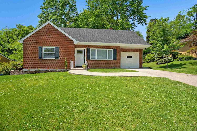 233 Clover Ridge Ave Fort Thomas, KY 41075 | MLS 548947 Photo 1