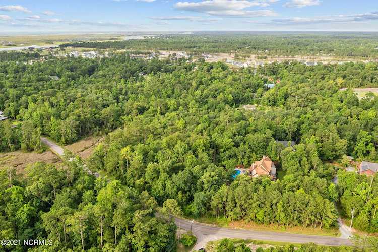 109c Corcus Ferry Road Hampstead, NC 28443