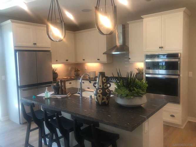13074 Olympus Circle #1 Poway, CA 92064