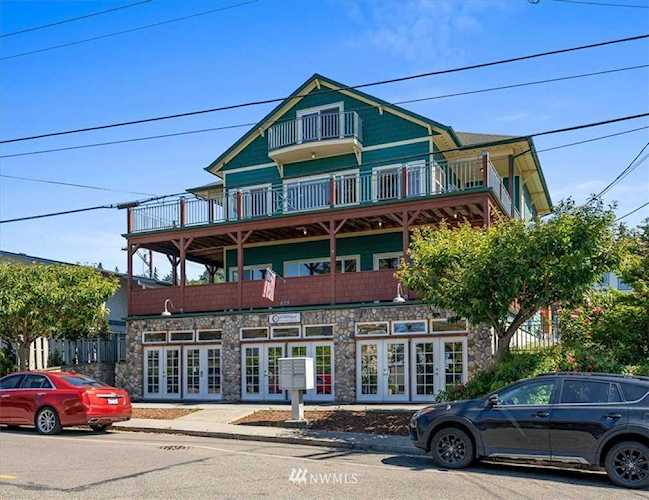 829 2nd St Mukilteo, WA 98275