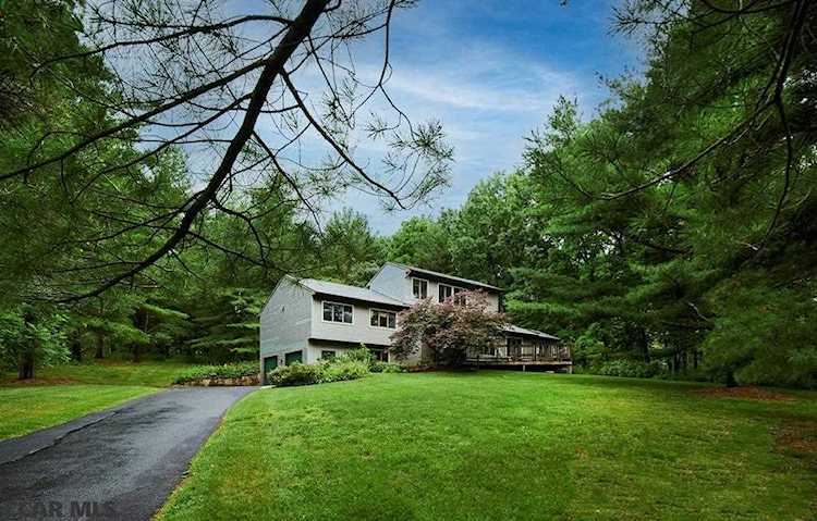 126 Crestview Avenue W Boalsburg, PA 16827