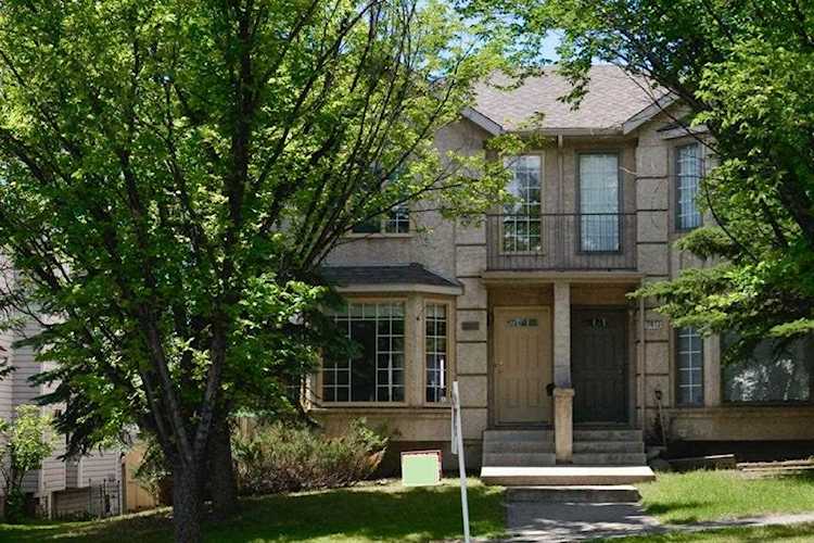 3615 Sierra Morena Rd SW Calgary, AB T3H 3A7