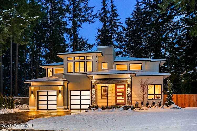 6890 E Gateway Drive Palmer, AK 99645