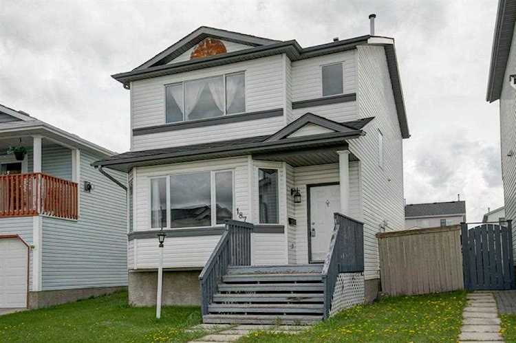 187 Carmel Close NE Calgary, AB T1Y 6Z4