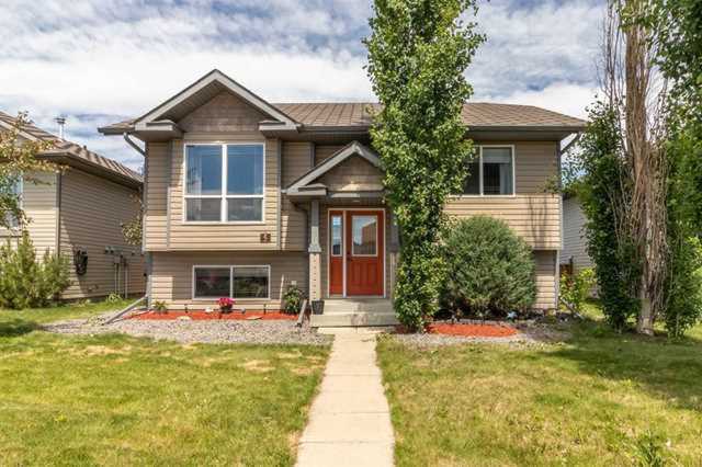 5 Duncan St Penhold, AB T0M 1R0