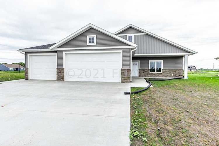 1512 NE 5 Ave Dilworth, MN 56529