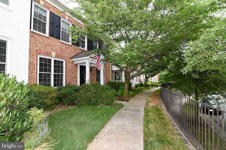 20793 Red Cedar Dr Leesburg, VA 20175 | MLS ® VALO2000230 Photo 1