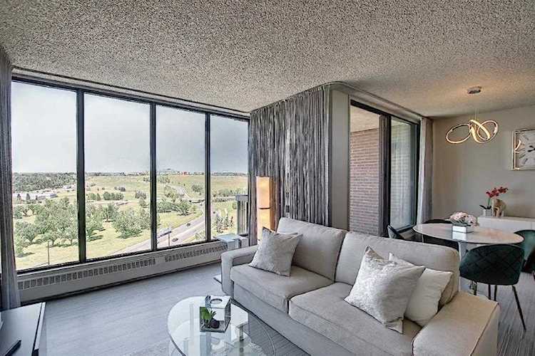 80 Point Mckay Crescent NW #1503 Calgary, AB T3B 4W4