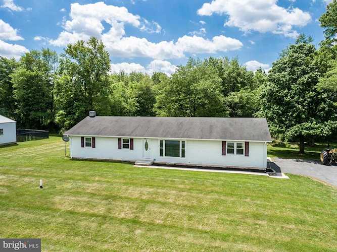 4200 Stone Rd Taneytown, MD 21787