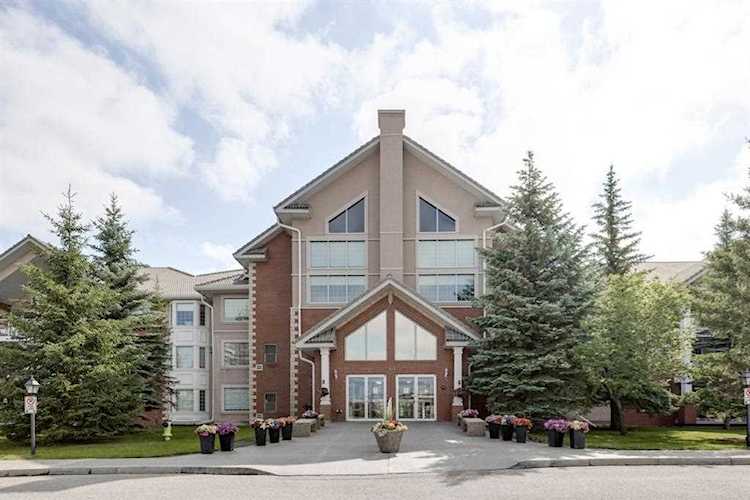 6868 Sierra Morena Blvd SW #306 Calgary, AB T3H 3R6