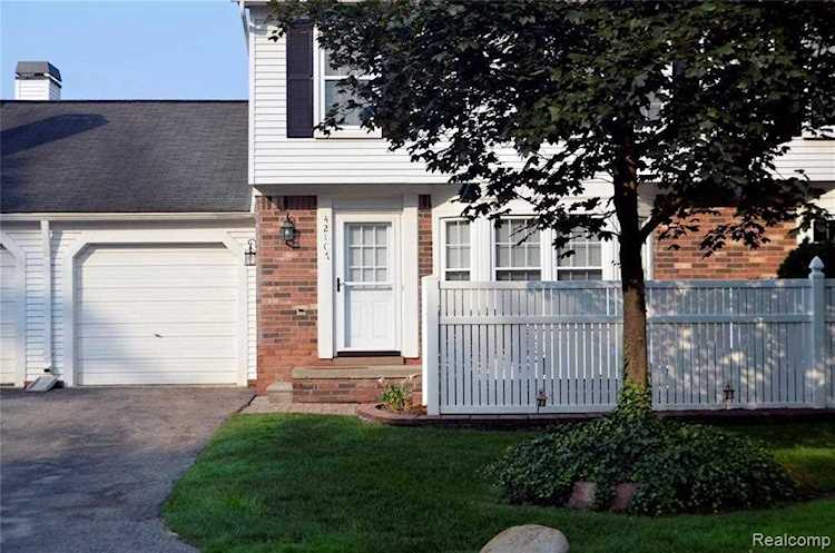 42107 Mill Race Circle Plymouth, MI 48170 | MLS 2210052918 Photo 1