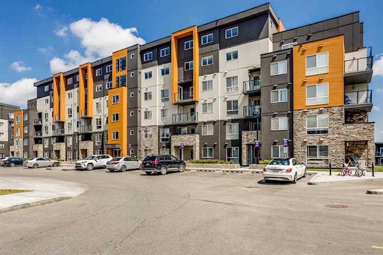 10 Kincora Glen Park NW #512 Calgary, AB T3R 1K1