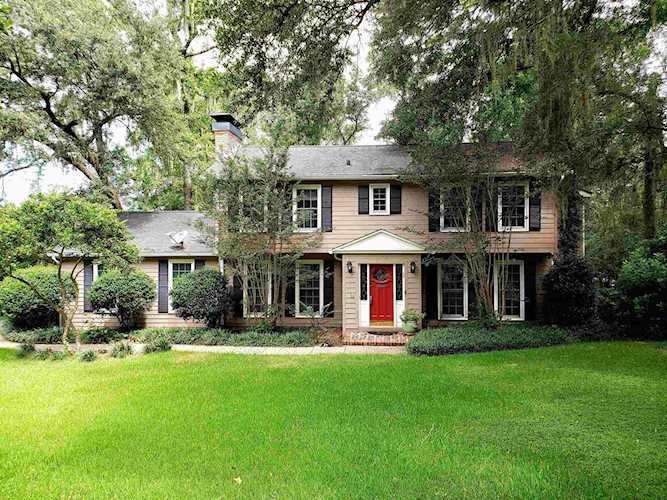 1402 N Randolph Circle Tallahassee, FL 32308