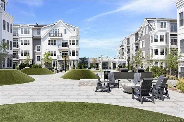 160 Park Street New Canaan, CT 06840