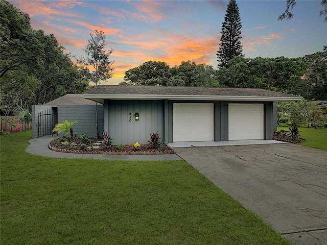 620 Cambridge Ct Longwood, FL 32750
