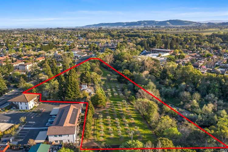 19357 Sonoma Highway Sonoma, CA 95476