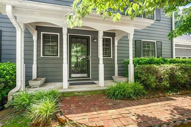 4424 Pinewood Ct SW, Lilburn, GA. 30047 | MLS #6912792 | $313,000 Photo 1