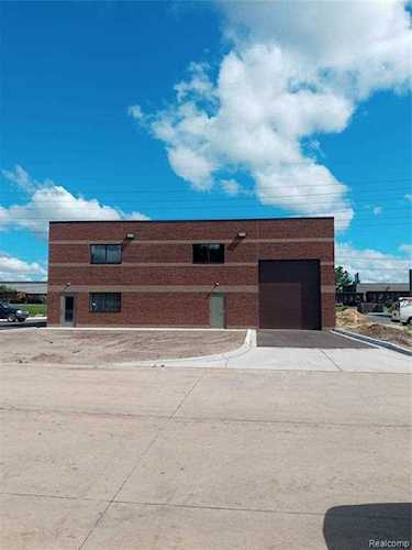 34422 Rosati Ave Livonia, MI 48150