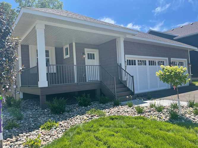 7327 51 Avenue N New Hope, MN 55428