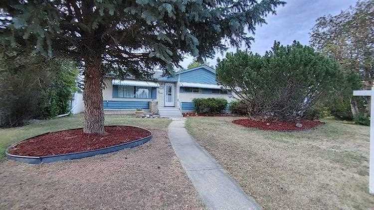 5408 92 Avenue Edmonton, AB T6B 0S1